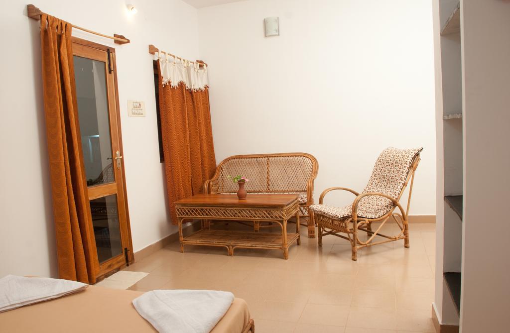 The Mountain Retreat Hotel Tiruvannámalaj Kültér fotó